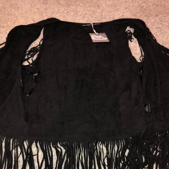 Cover up - Picture 2 of 3